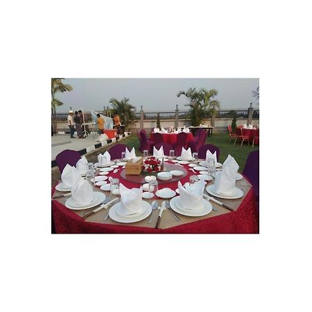 โกลเดน ปริ้นเซส Hotel Pathein ภายนอก รูปภาพ