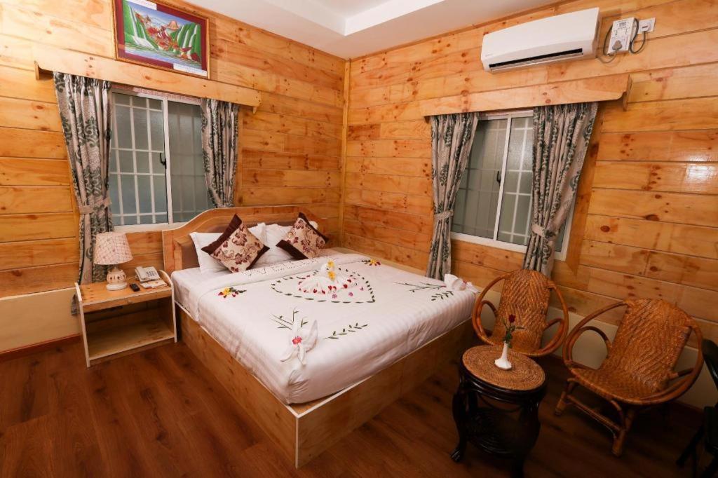 โกลเดน ปริ้นเซส Hotel Pathein ภายนอก รูปภาพ